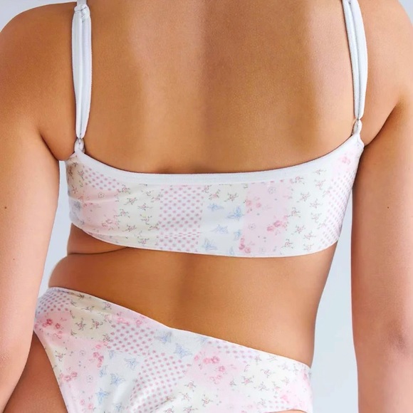 frankie's bikini × sydney sweeney - Picture 2 of 5